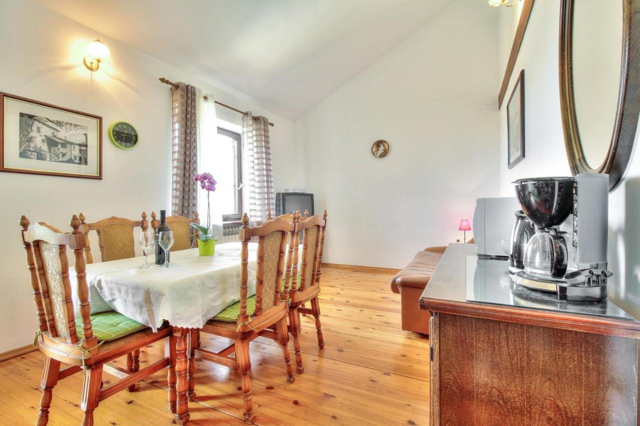 Nadia House With Apartments Замбратия Екстериор снимка